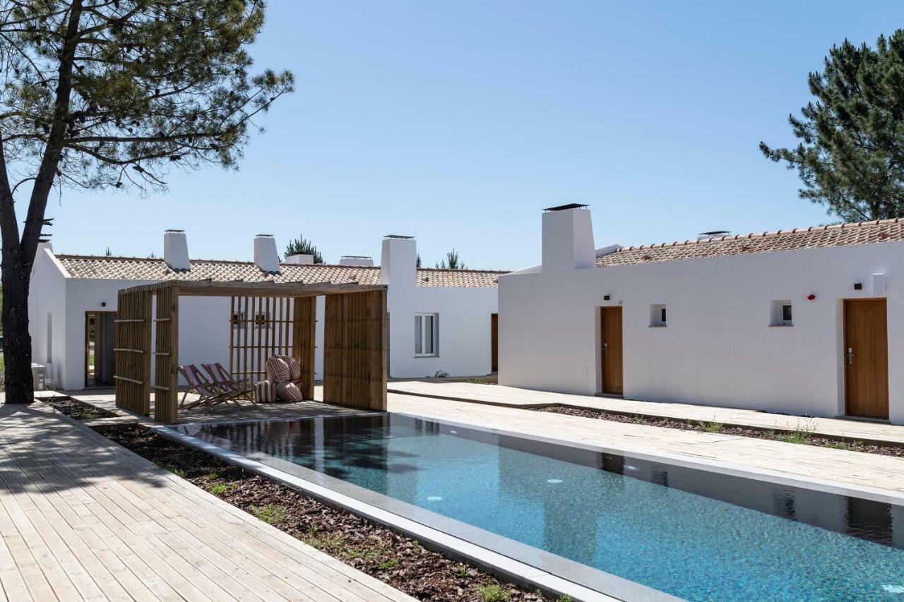 Craveiral Farmhouse By Belong Staying & Feeling São Teotónio Екстериор снимка