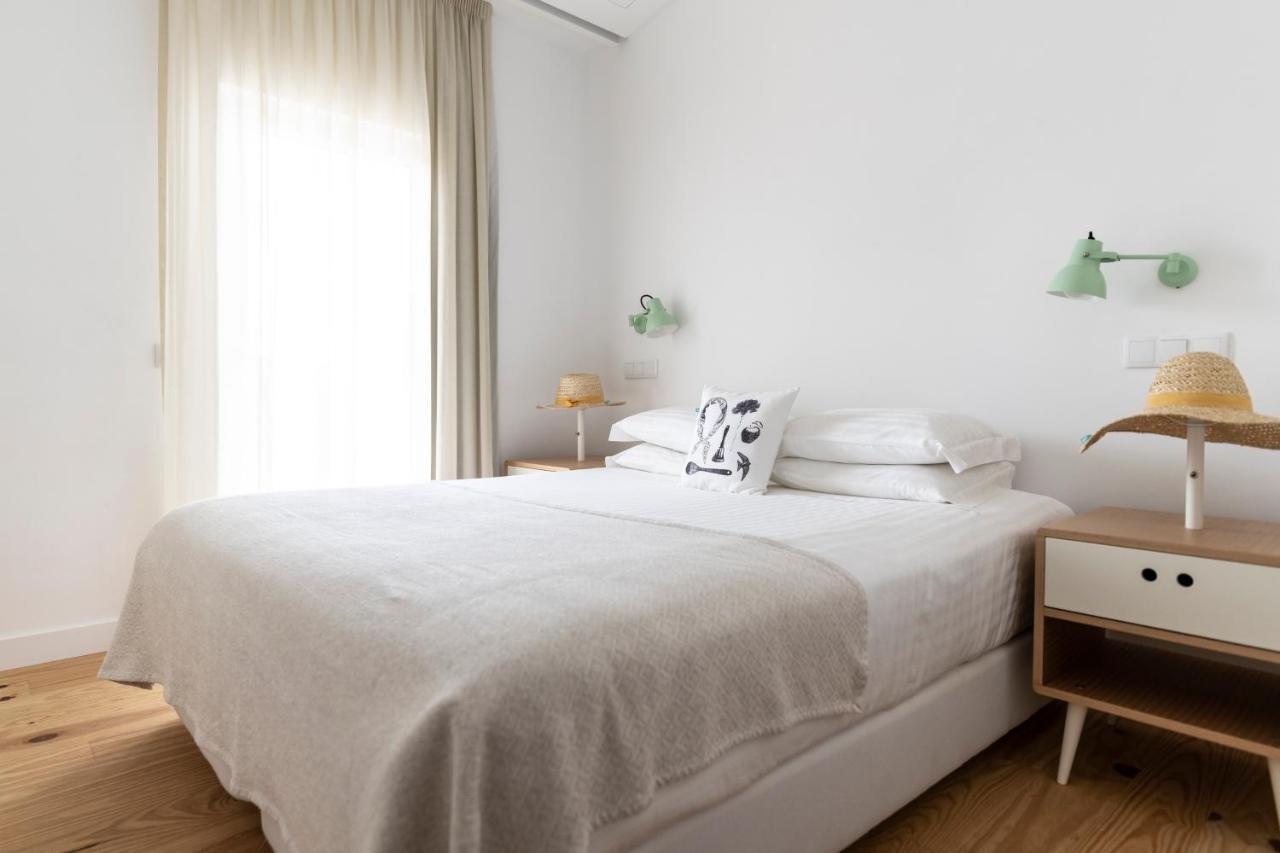 Craveiral Farmhouse By Belong Staying & Feeling São Teotónio Екстериор снимка